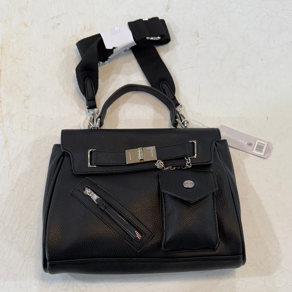NWT Elegant Black Handbag - Daisy Fuentes